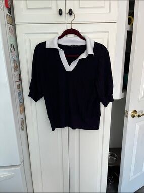 Talbots Navy Short Sleeve Sweater size LP
Like New